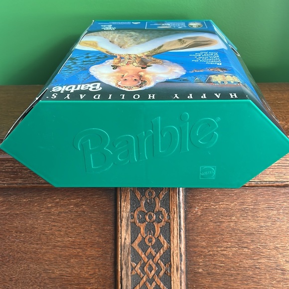 1994 Happy Holidays Barbie, NIB - Picture 5 of 6